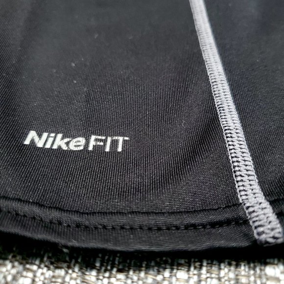 Nike Fit Team Pro Long Sleeved Compression Shirt - Picture 4 of 7